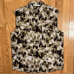 New SAMSOE Oversized Sleeveless Button Down Collared Shirt Camo Clay Sz S